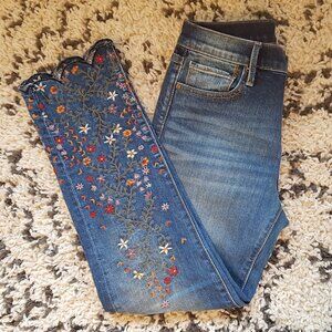 DRIFTWOOD COLETTE SCALLOP CROP STRAWBERRY BLOSSOM EMBROIDERED JEANS